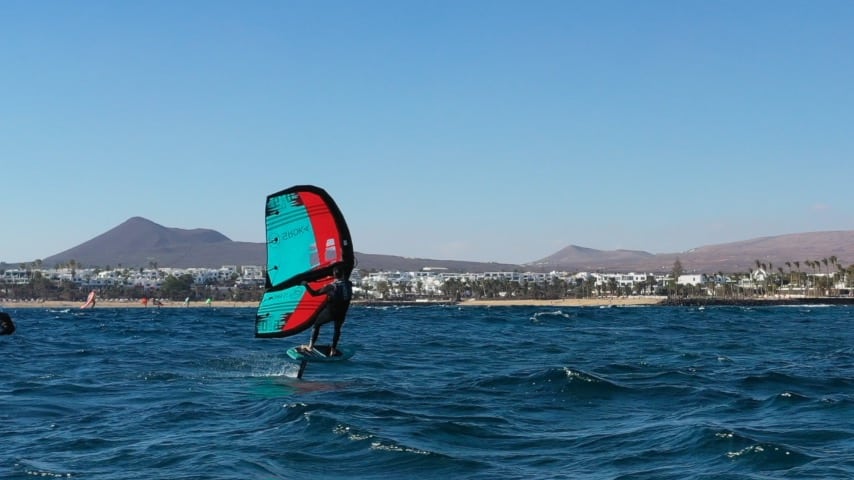 Les meilleures applications de tracking pour le wingfoil
