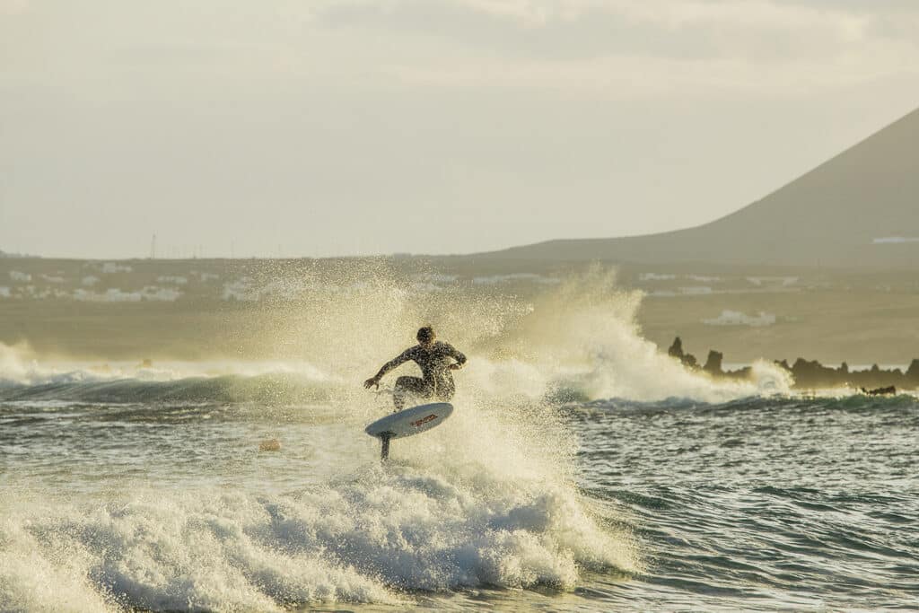 Quel planche et quel foil choisir pour le surf foil