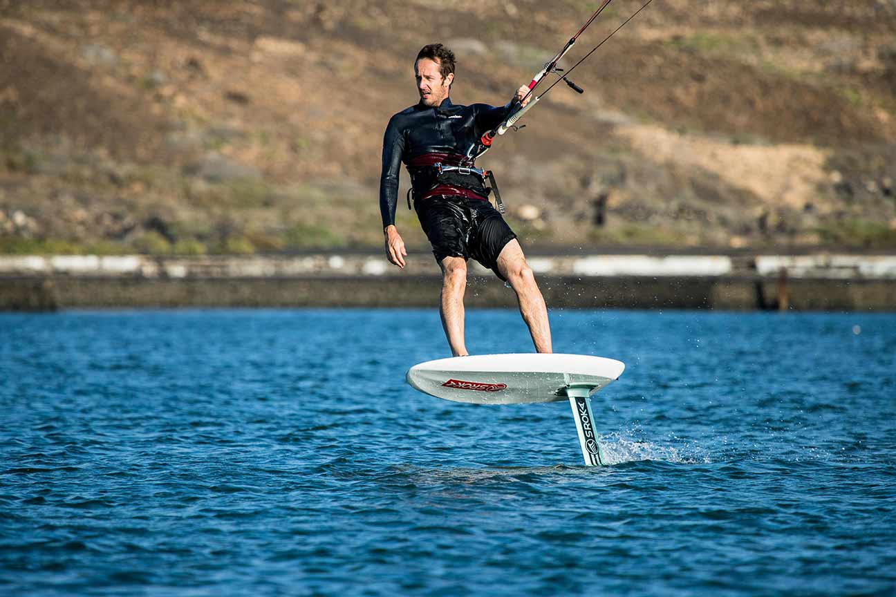 Kite foiling Sroka Company